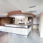 Makar Sport & Wellness 4*