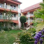 Makar Sport & Wellness