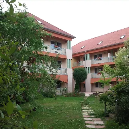 Makar Sport&wellness 4* Pécs