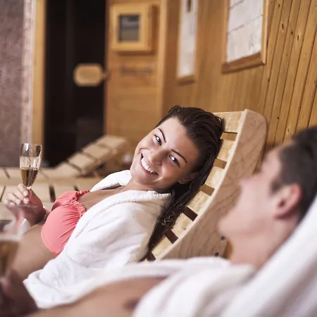 Makar Sport&wellness 4* Pécs