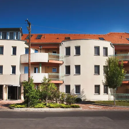 Makar Sport&wellness 4* Pécs