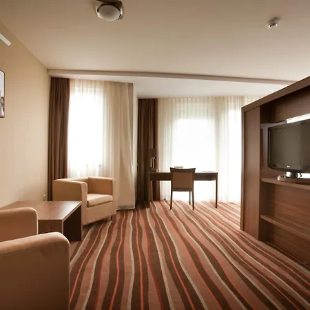 Makar Sport & Wellness 4*