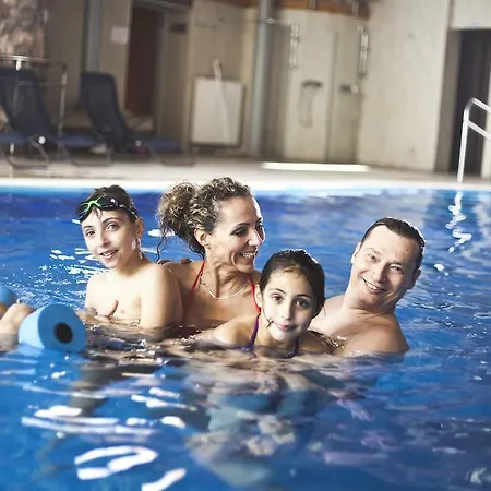 Makar Sport & Wellness Pecs