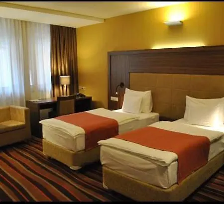 Makar Sport & Wellness 호텔 4*