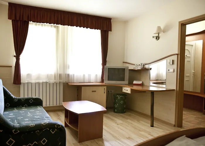 Makar Sport & Wellness 4* Beci