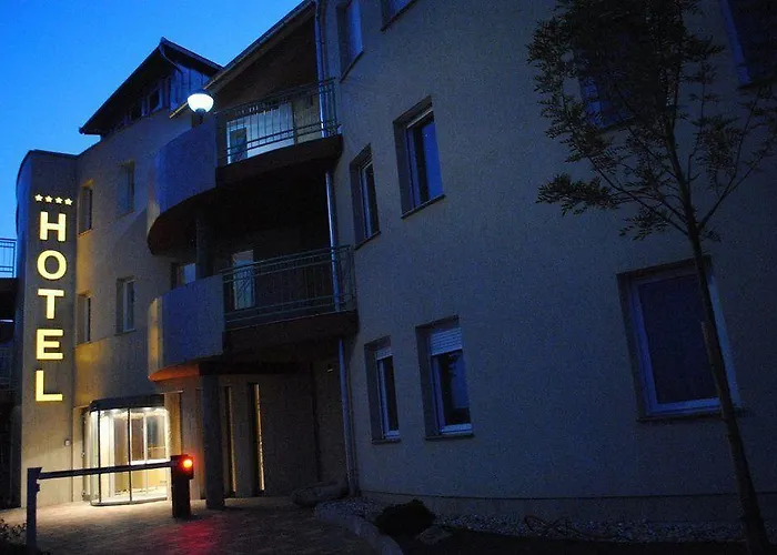 Hotel Makar Sport & Wellness Pětikostelí