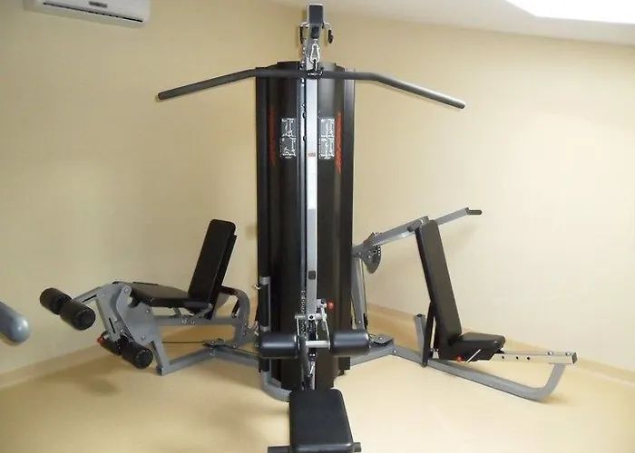 Makar Sport & Wellness Πετς
